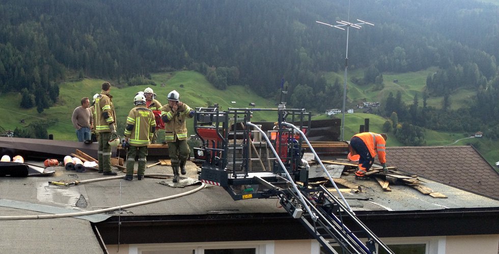 dachstuhlbrand-fliess-2.jpg