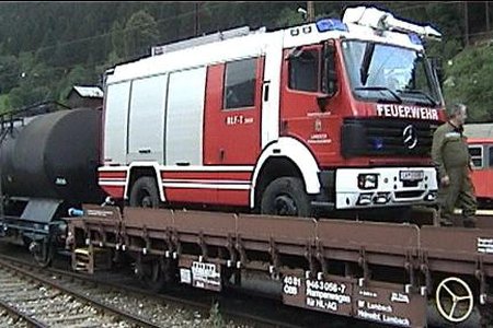 Übung im Zammer Bahntunnel