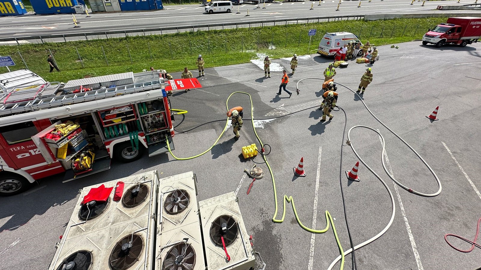 (c) FF-Landeck - Brand Gewerbe, Schnann (7).jpeg