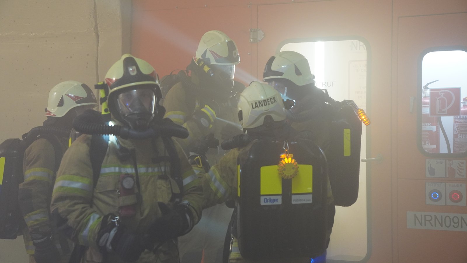Tunnelübung Perjen Tunnel, (c) Feuerwehr Landeck (98).JPG