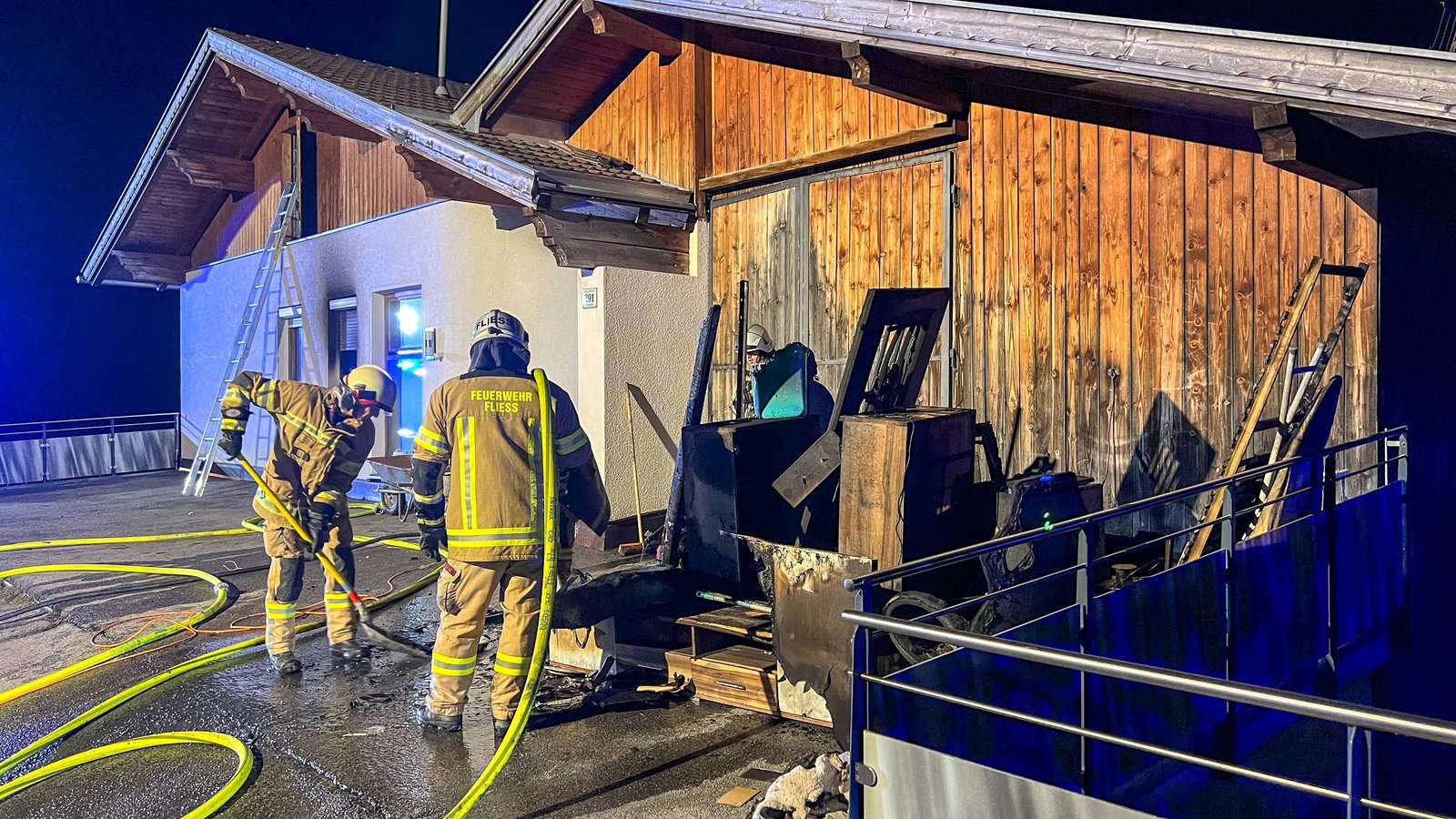 Wohnungsbrand in Fließ, (c) Feuerwehr Landeck (7).jpg