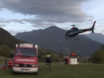 Waldbrand oberhalb von Grins