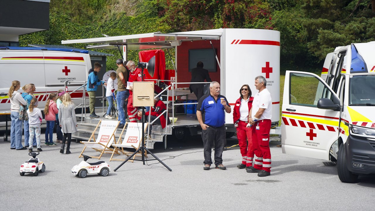 Tag der offenen Tür - 150 Jahre Feuerwehr Landeck (11).jpg