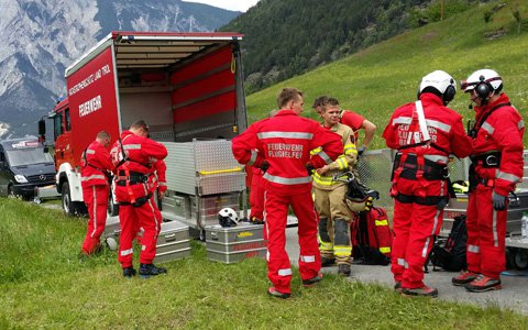 waldbranduebung_oetzerau-2.jpg