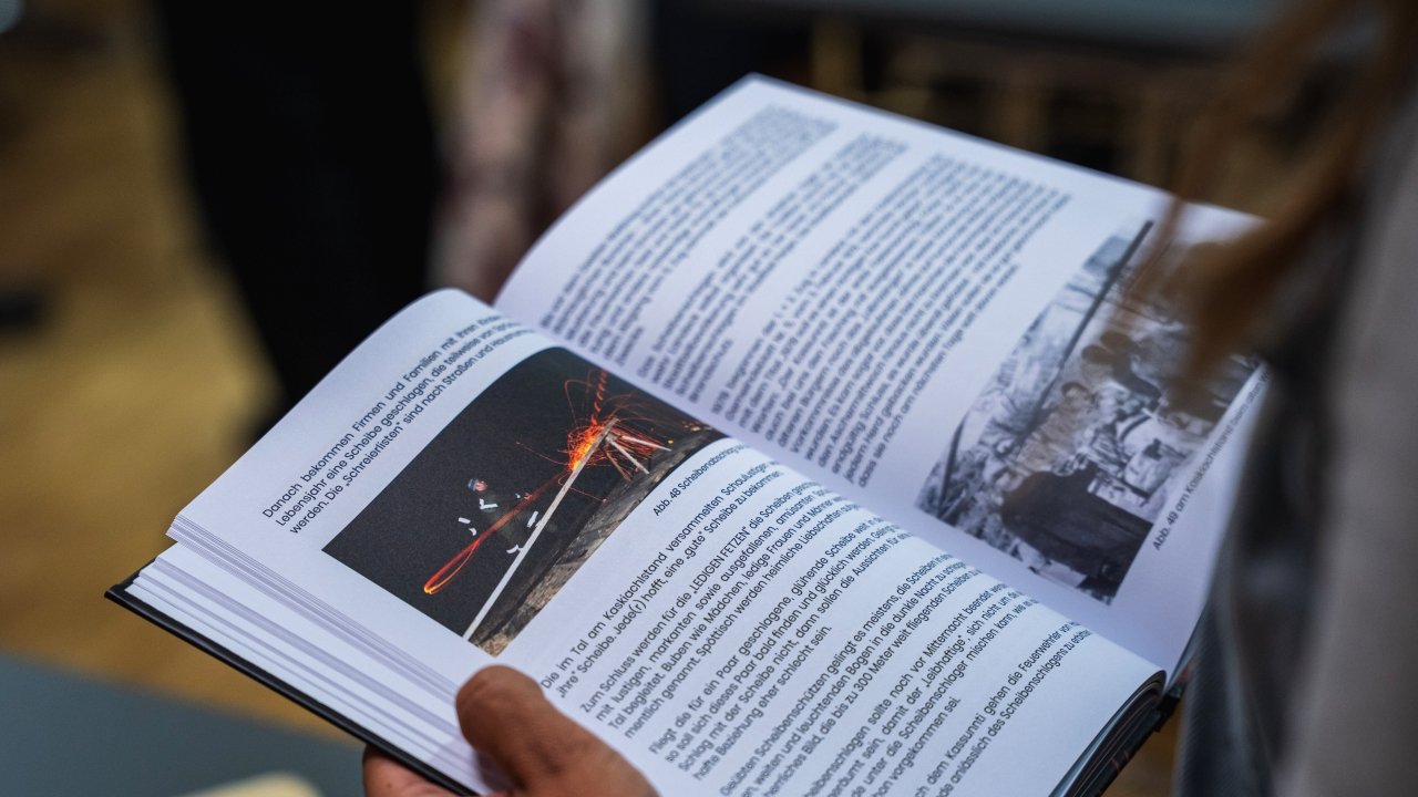 (C) Feuerwehr Landeck, Präsentation Scheibenschlag Buch (103).jpg